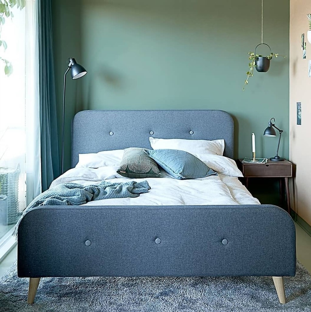 A Guide To Choosing The Right Bed Frame